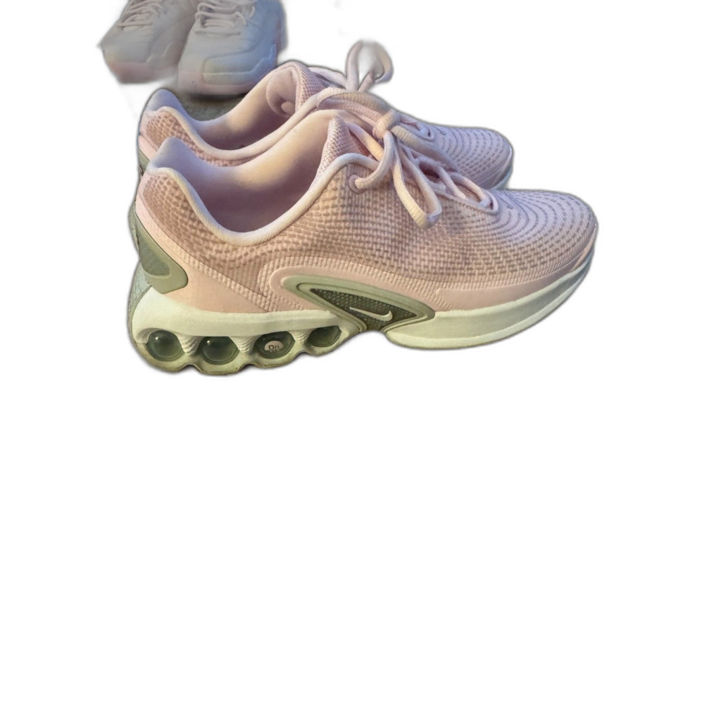 Nike Women's Air Max DN SE "Pink Foam" sneaker